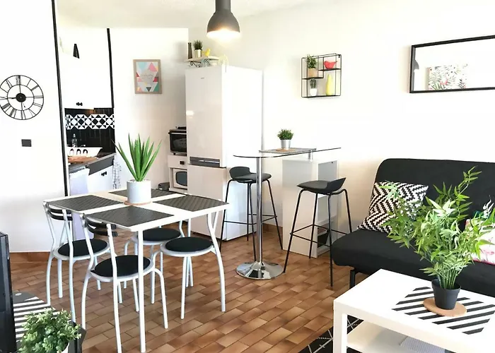 Exceptionnel ! Appartement Vue Imprenable Sur Mer.